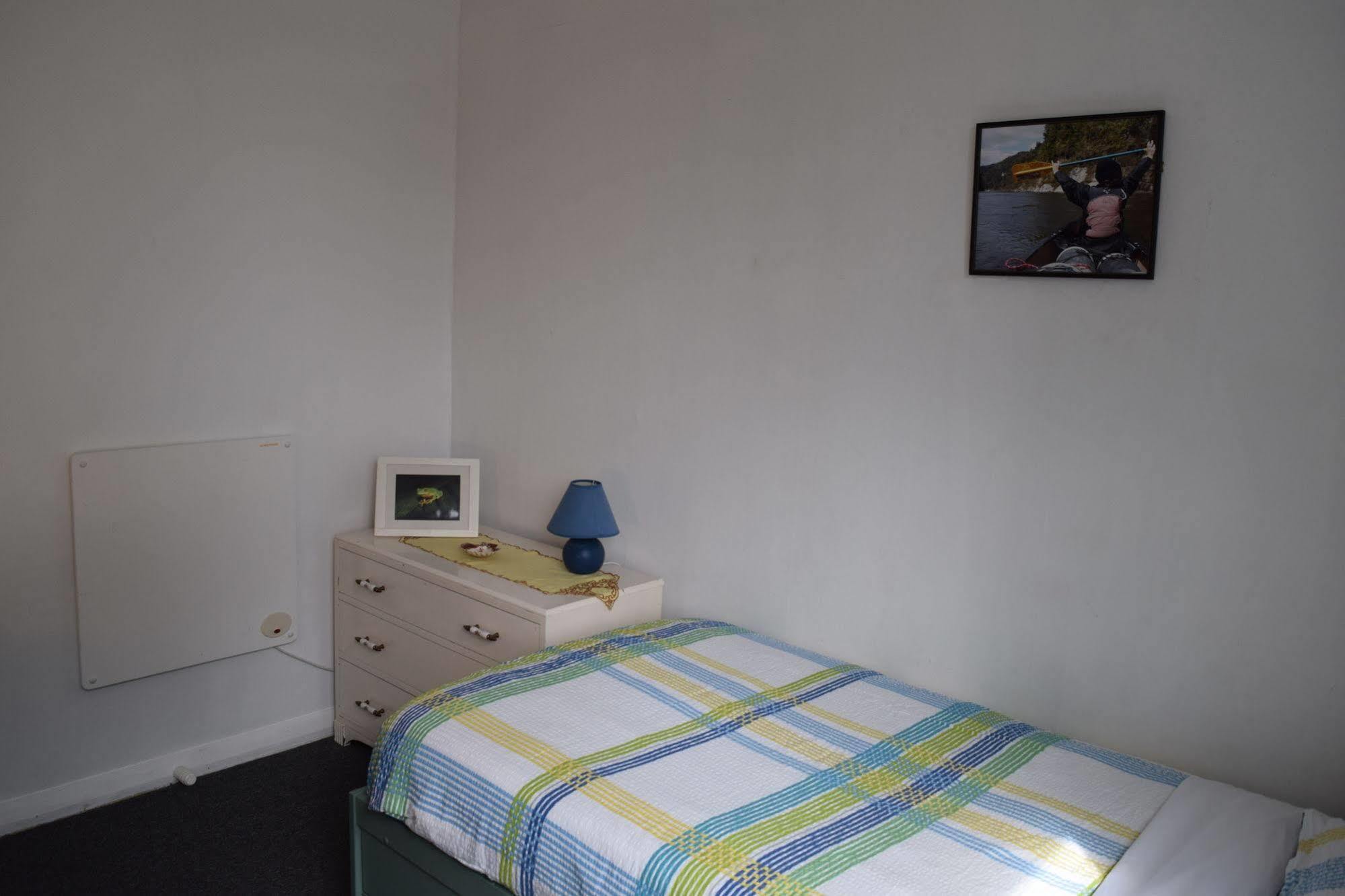 42B College House Hostel Whanganui Exterior photo
