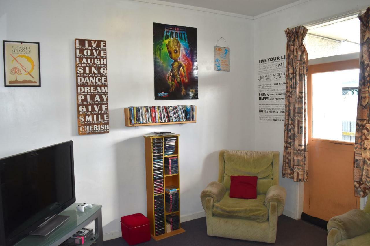 42B College House Hostel Whanganui Exterior photo